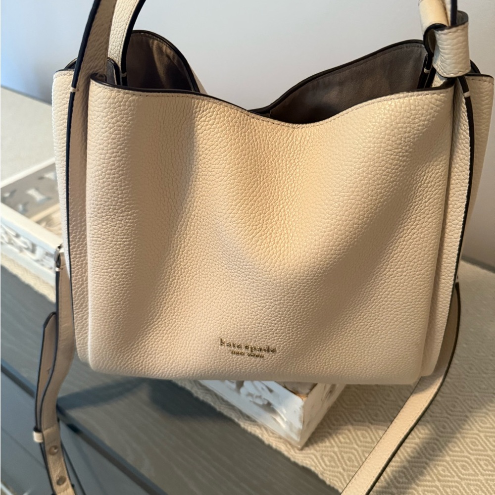Kate Spade Cream Shoulder Bag with Textured Finish
